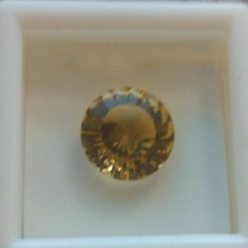 8.85 Cts. Citrine Stone